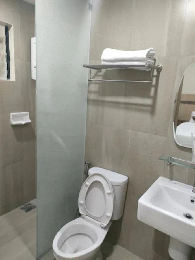 Cebu Family Suites Powered By Cocotel Exteriör bild